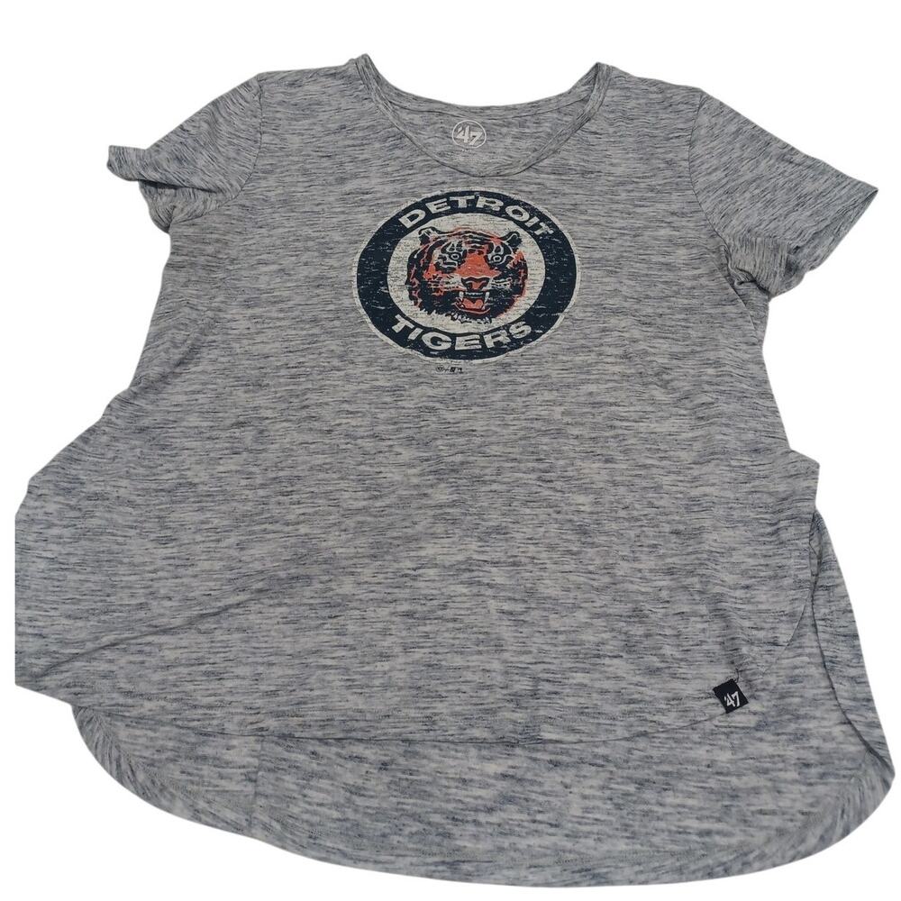 47 Gray Relaxed Short Sleeve T-Shirt